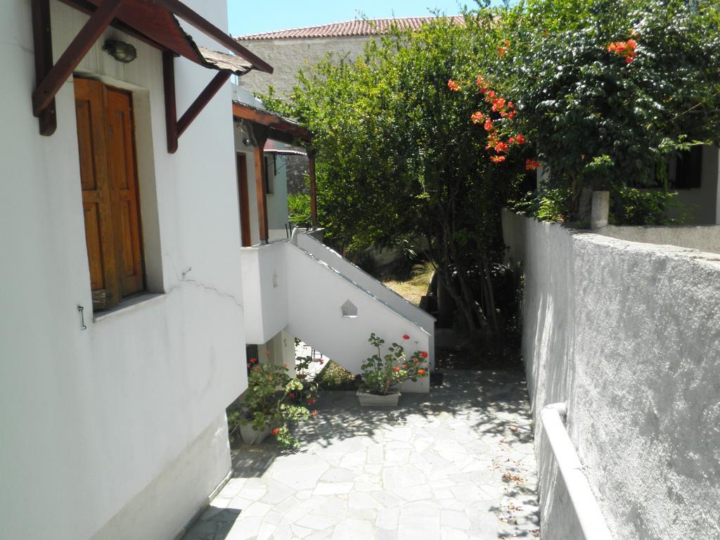 Mavrikou Helen Apartments Skýros Rom bilde